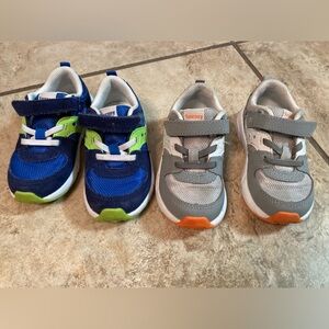 2 pair of toddler boy shoes. Size 7.5w Saucony. Good condition.